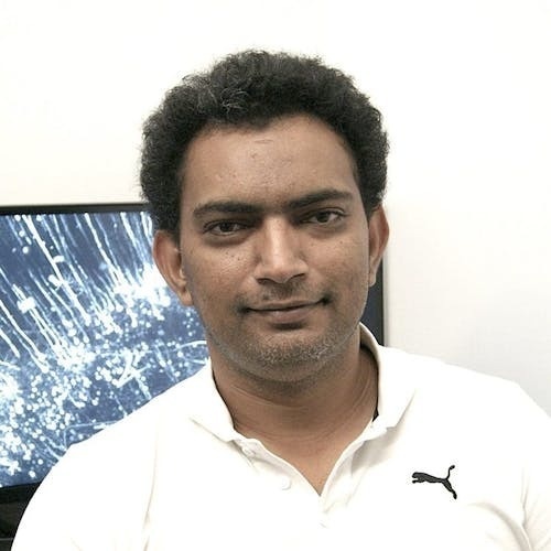 Dr. Raju Tomer