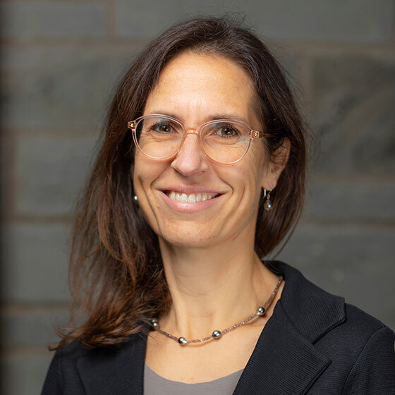 Claudia Fischbach