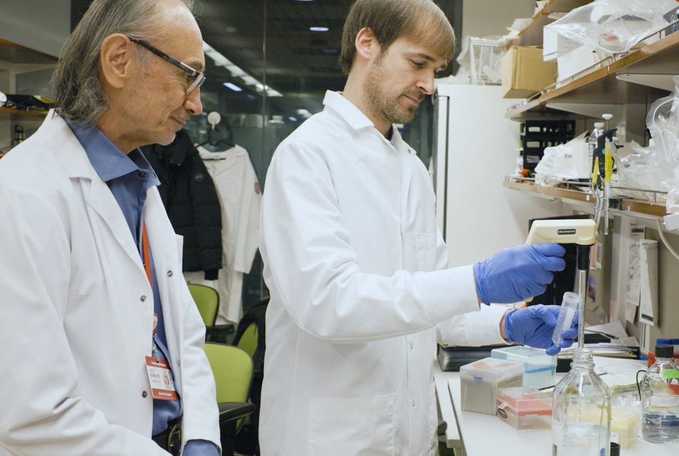 blenis and barragas at bench